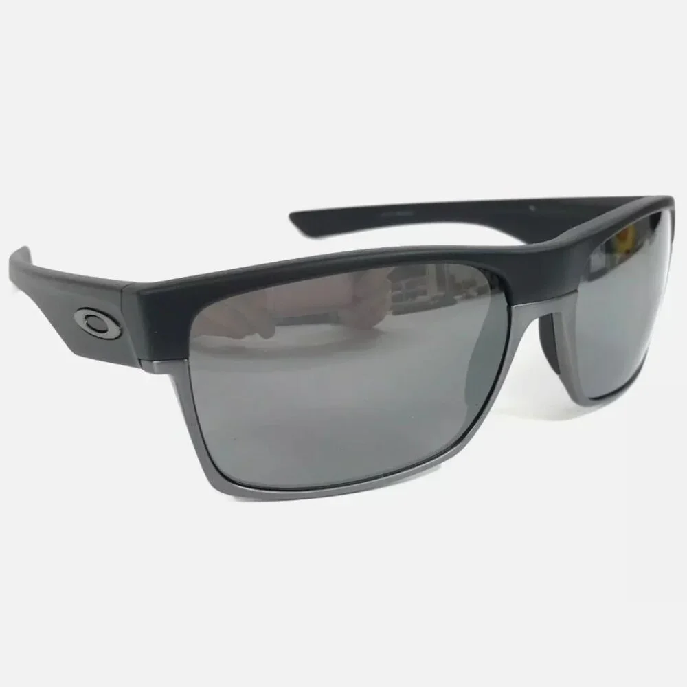 Oakley Sunglasses Black Polarized Matte Sunglasses